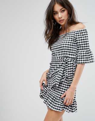 Pretty little outlet thing gingham dress