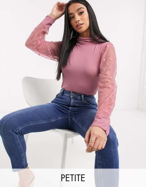 PrettyLittleThing Petite – Body in Rosé mit Rollkragen und Netzstoffärmeln