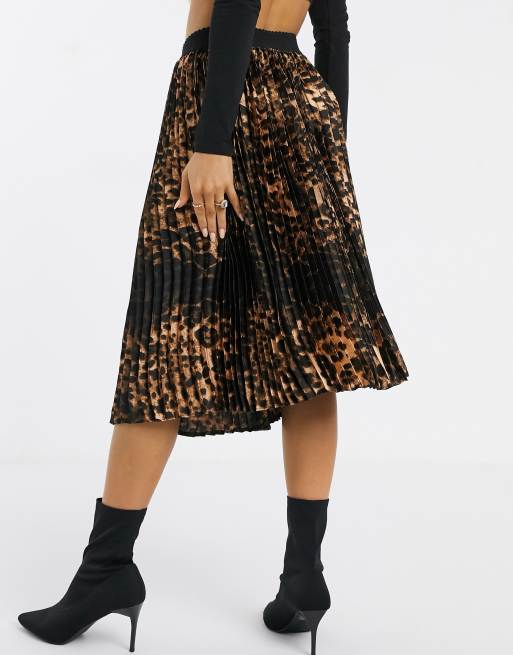 PrettyLittleThing pleated midi skirt in leopard print ASOS