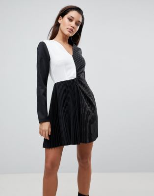 Plissiertes Elastisches Taillenkleid Schwarz Nakd Com