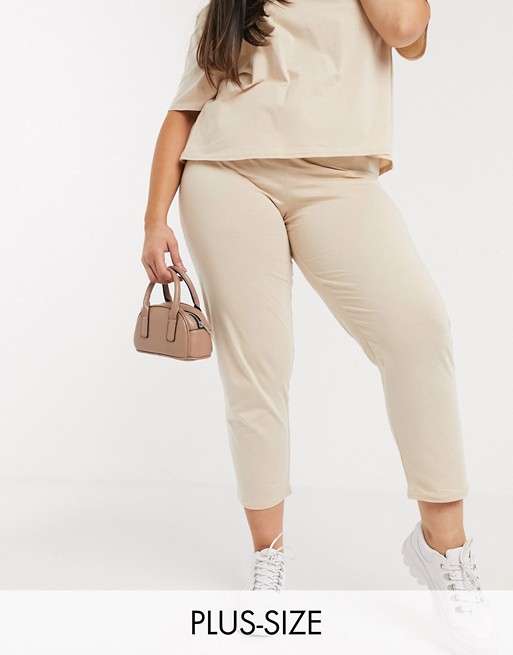 PrettyLittleThing Plus co-ord jogger in stone