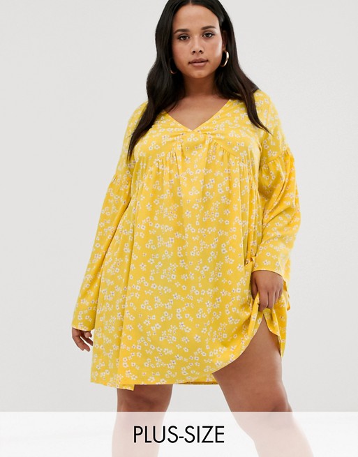 PrettyLittleThing Plus exclusive smock dress in yellow ditsy floral