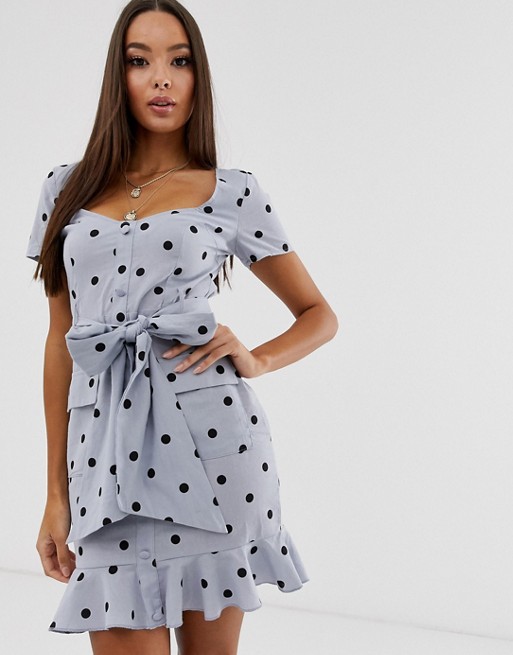 PrettyLittleThing shift dress with belted waist in blue polka dot