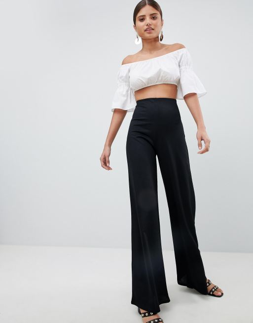 PrettyLittleThing – Svarta basic vida byxor med hög midja