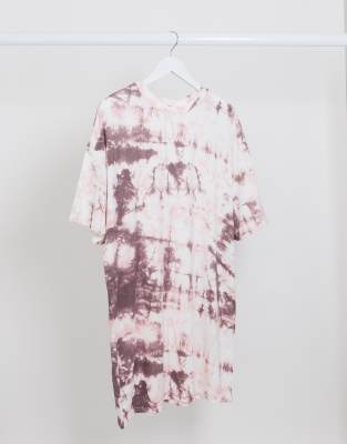 prettylittlething t shirt dress