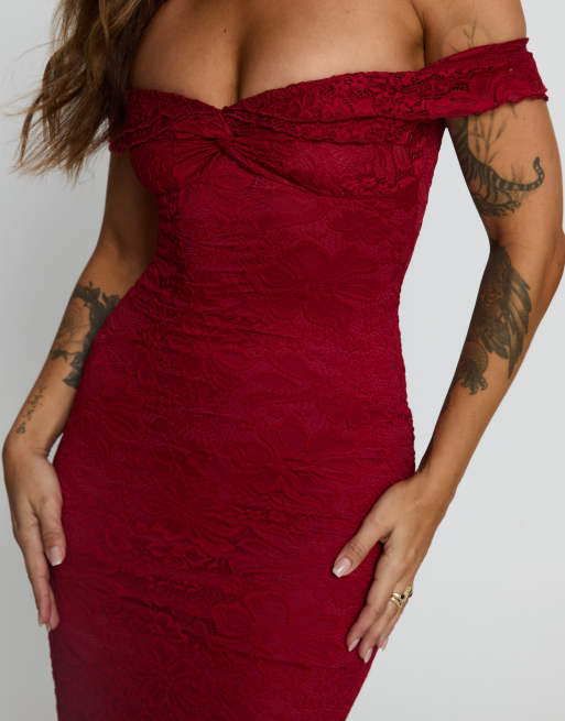 Princess Polly - Anabeila - Robe longue en dentelle à encolure Bardot torsadée devant - Rouge, 2 de 4