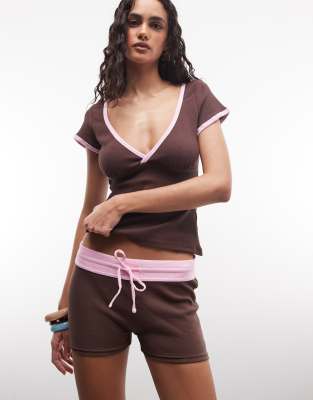 Baseline - Mini-Shorts in Schokobraun und Rosa mit niedrigem Kordelzugbund, Kombiteil Braun 42