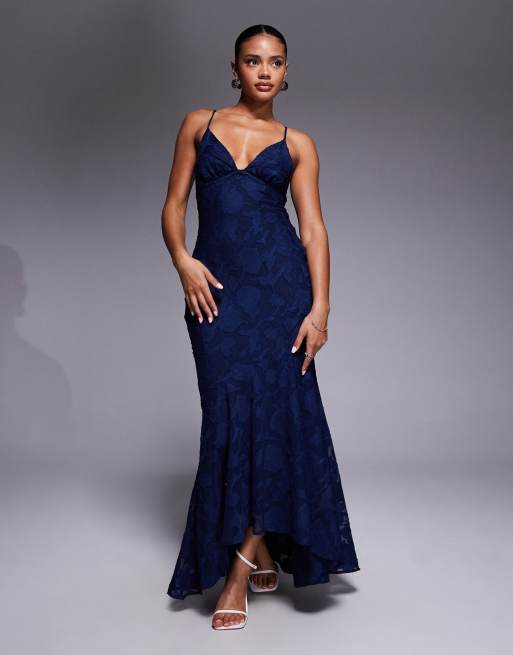 Princess Polly - Cyrene - Diepuitgesneden maxi jurk van devoré met bloemenprint, open achterkant met bandjes, lange achterkant en fishtail in marineblauw