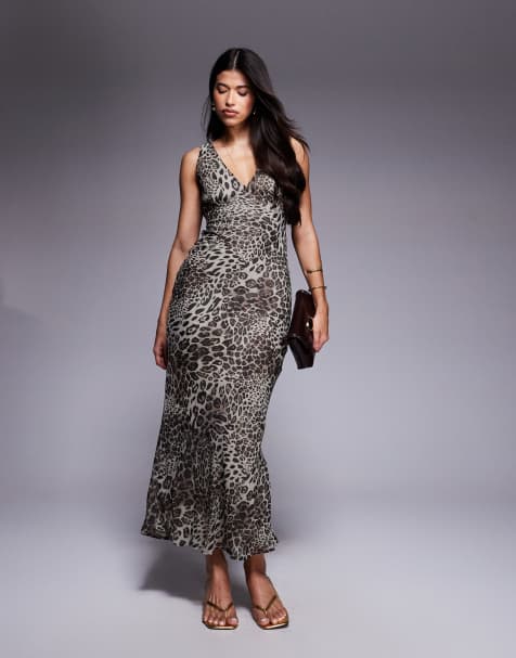 Princess Polly deep-v tie detail maxi slip dress in leopard - view 1