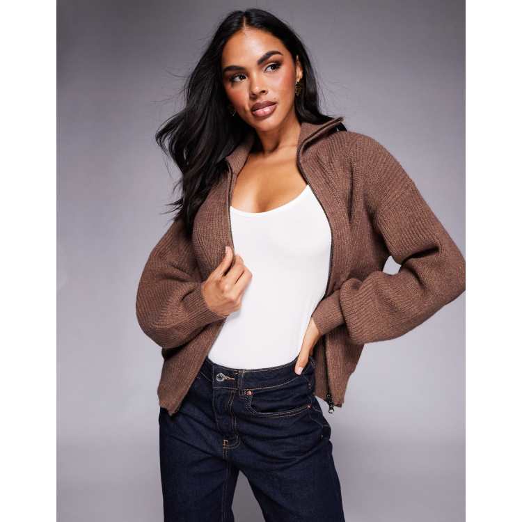 208787253-1-chocolate?$n_750w$