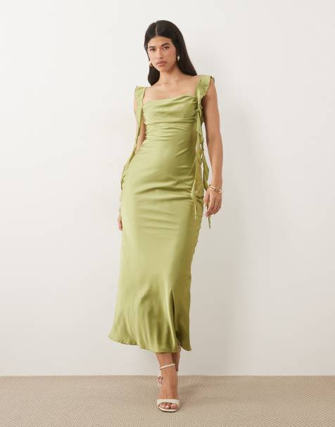 Princess Polly – Lanai – Satin-Maxikleid in Olivgrün mit Drapierung und eckigem Ausschnitt - view 1