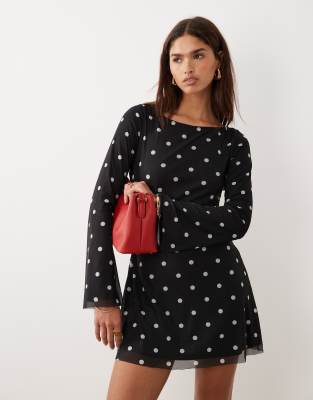 mesh flare sleeve mini dress boohoo Women's Floral Mesh Flare Sleeve Mini Dress in Cobalt