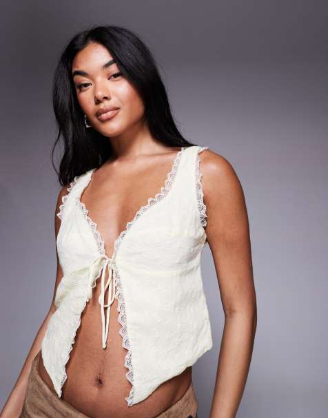 Princess Polly Merrelle scallop lace trim detail tie split front top in yellow - view 1