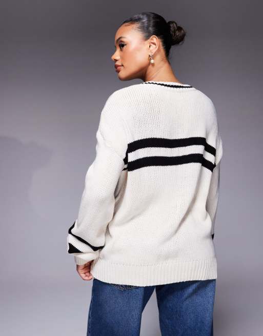 Princess Polly – Mystique – Weiter Pullover mit V-Ausschnitt und Streifen in Beige und Schwarz, 4 von 4