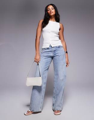 Princess Polly - Ollie - Gerade geschnittene Jeans in hellblauer Waschung mit niedrigem Bund