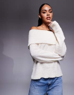 Princess Polly - Parkley - Bouclé-Pullover in Cremeweiß mit breitem Carmen-Ausschnitt