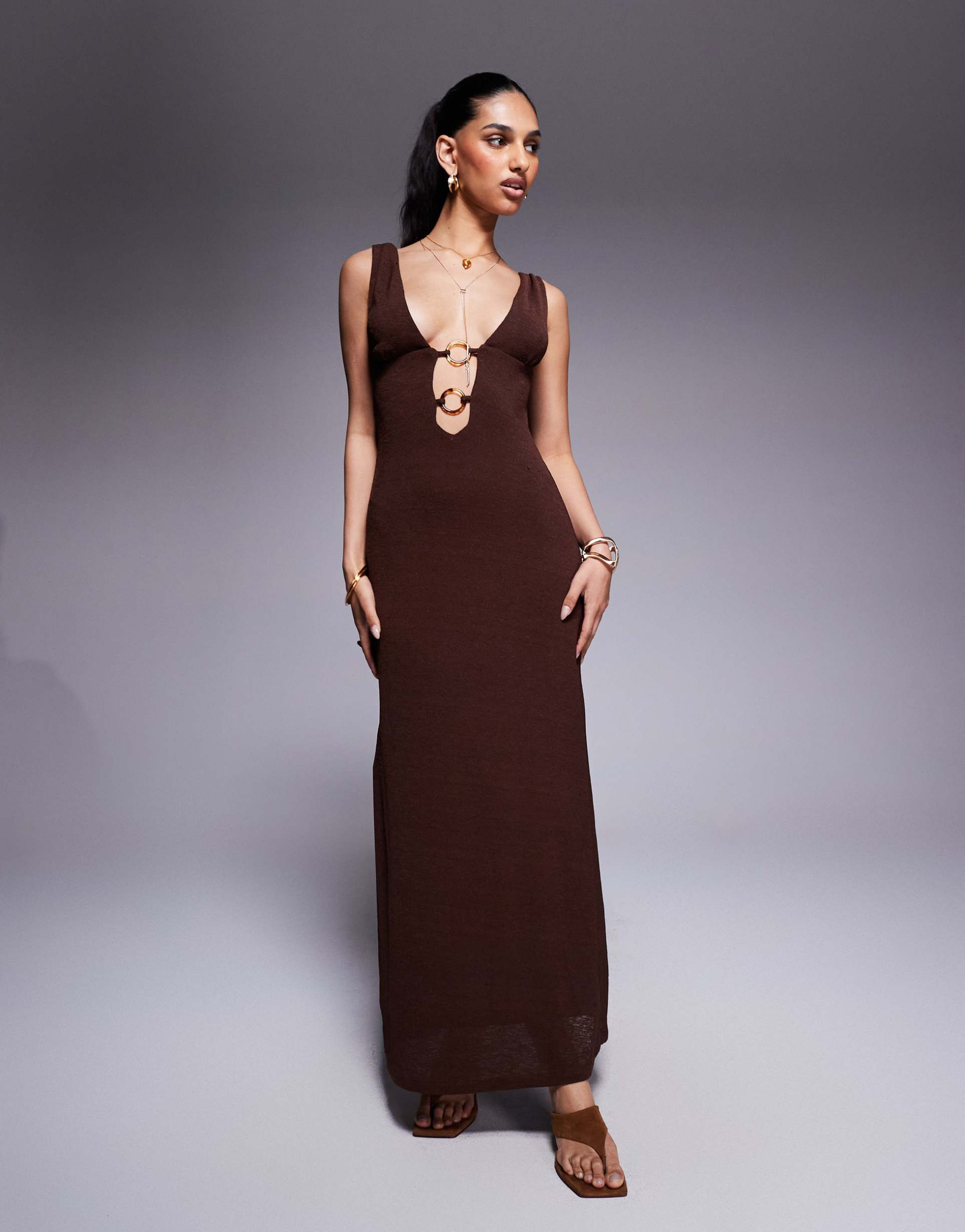 princess polly plunge neck ring detail maxi dress in chocolate