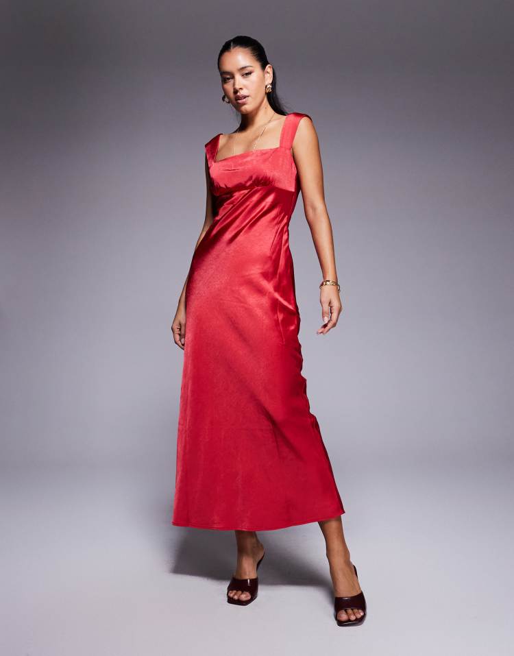 Thumbnail - Princess Polly - Radioactive - Maxikleid aus Satin in Rot mit eckigem Ausschnitt