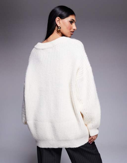 Princess Polly ribbed knit oversized v neck jumper in cream, 4 of 4