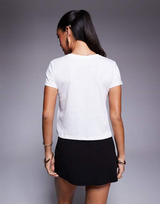 Princess Polly - T-shirt crop top effet rétréci à imprimé New York East Coast - Blanc, 4 de 4
