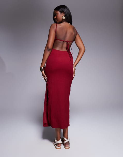 Princess Polly – Vinröd, texturerad bodycon-klänning i midaxilängd med djup halsringning och öppen rygg med knytning - view 1