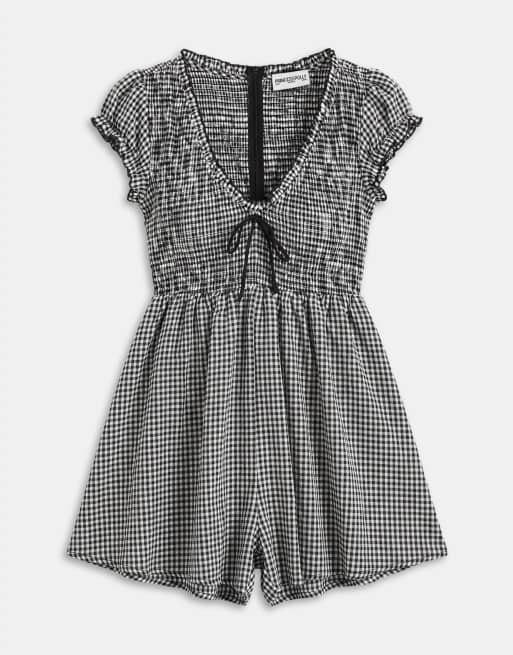 Princess Polly Wescott cotton rich shirred tie front playsuit in black & white gingham, 5 of 7