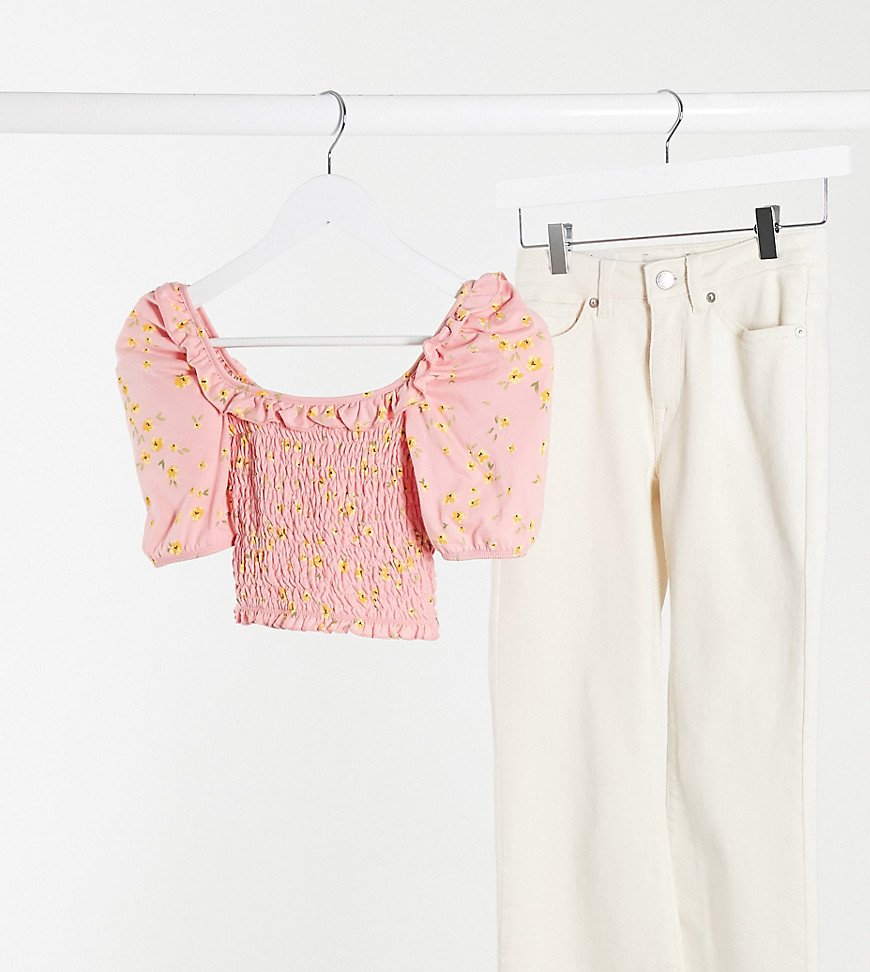 фото Присборенная блузка с цветочным принтом розового цвета miss selfridge petite-розовый