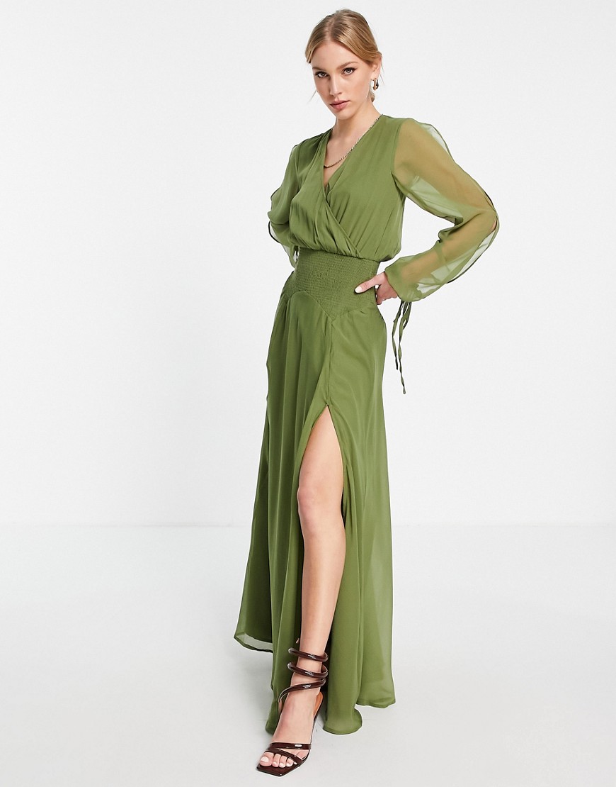Присборенное платье макси цвета хаки с заниженной талией ASOS DESIGN-Зеленый цвет
