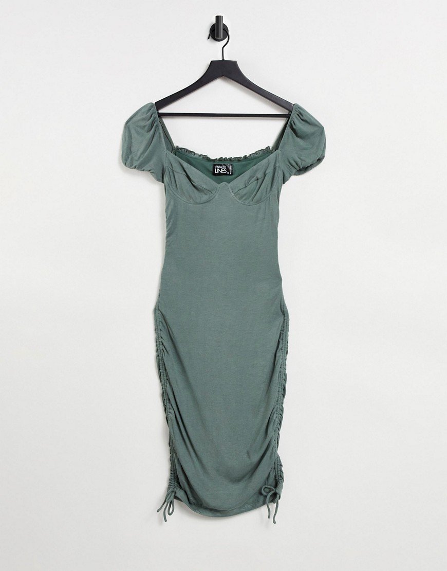 фото Присборенное платье мини цвета хаки parallel lines-зеленый цвет