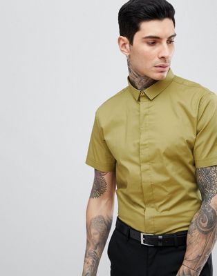 Process – Svart enkel skjorta med korta ärmar i stretch-material-Grön