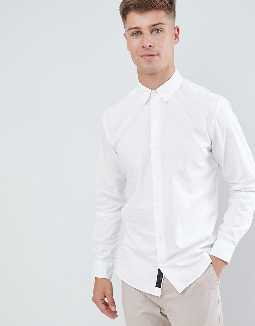 Produkt – Finskjorta i smal passform med stretch-Vit