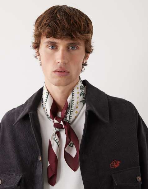 Prohibited – Escapism – Vinröd scarf - view 1