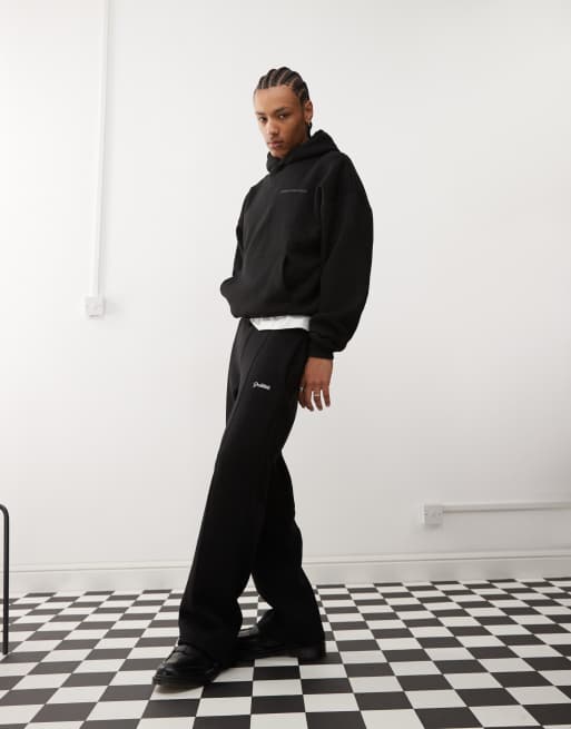 Prohibited – Jogginghose in Schwarz mit geradem Schnitt und farblich abgestimmtem Logo, Kombiteil