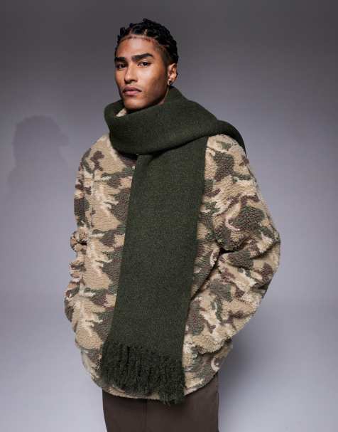 Prohibited Legacy Scarf in green - view 1
