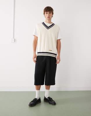 Prohibited Oversized Cable Knit Vest In White