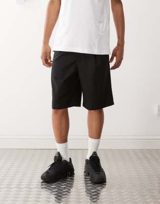 Prohibited Pleated Shorts In Black