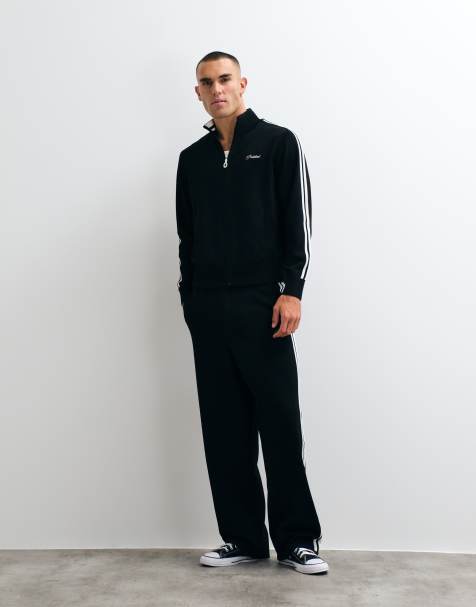 Prohibited – Strick-Set mit College-Jacke und gerade geschnittener Jogginghose - view 1