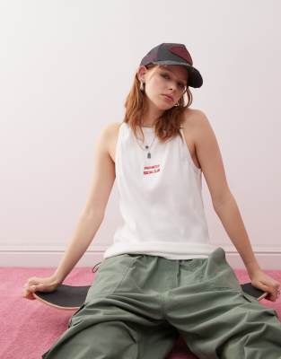 Prohibited - Tanktop in Wollweiß mit Social-Club-Logo
