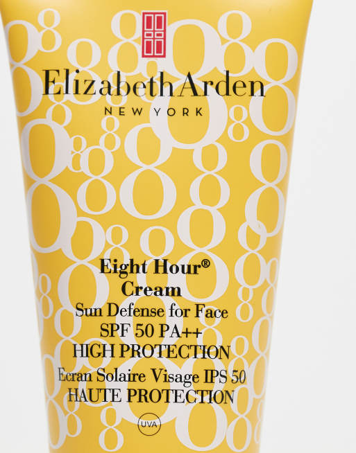 Protector solar facial con FPS 50 PA+++ Eight Hour Cream de 50 ml de Elizabeth Arden, 3 de 4