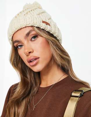 Protest PAISLEY 21 beanie in white