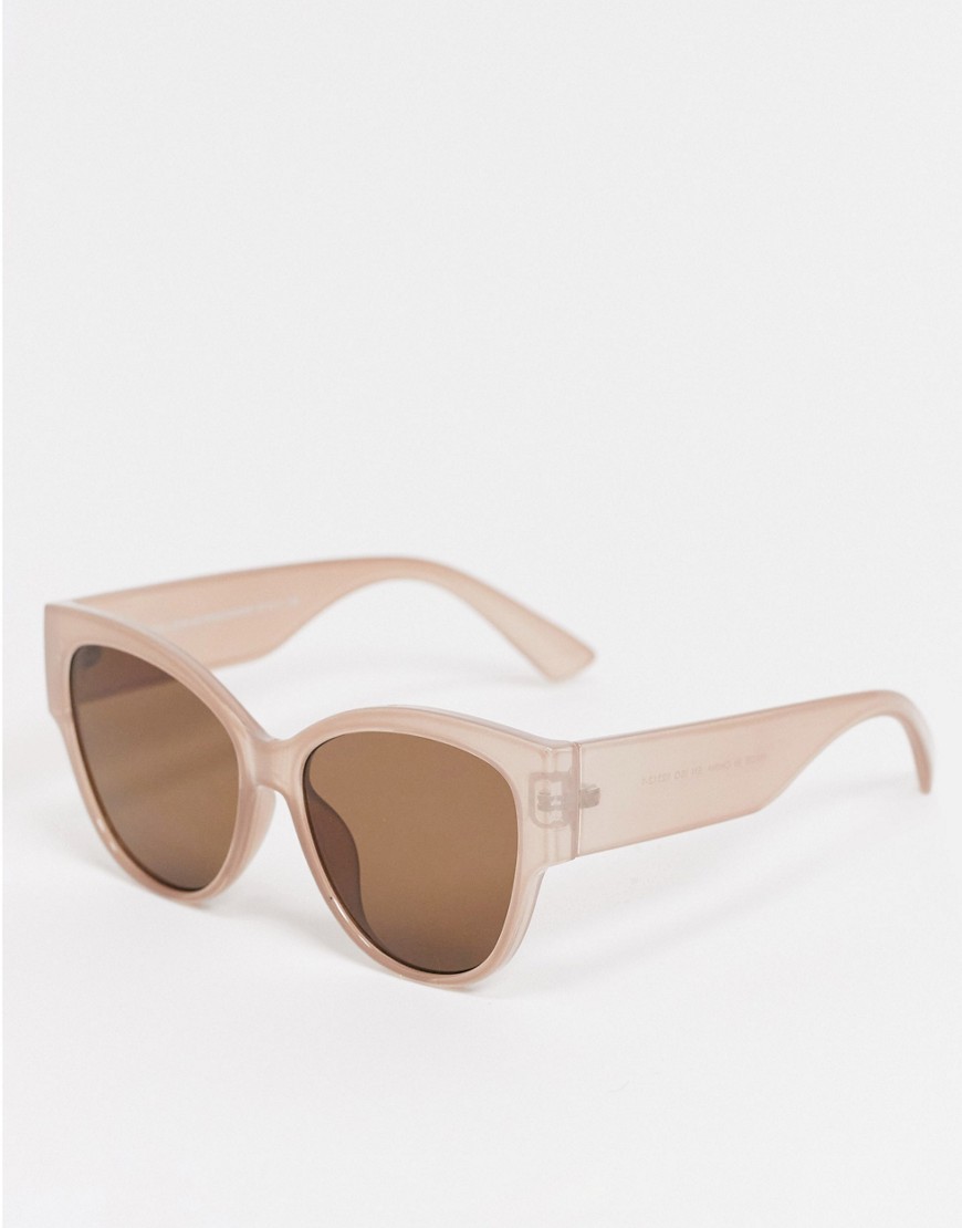 фото Прямоугольные солнцезащитные очки светло-коричневого цвета в стиле «кошачий глаз» new look-коричневый цвет