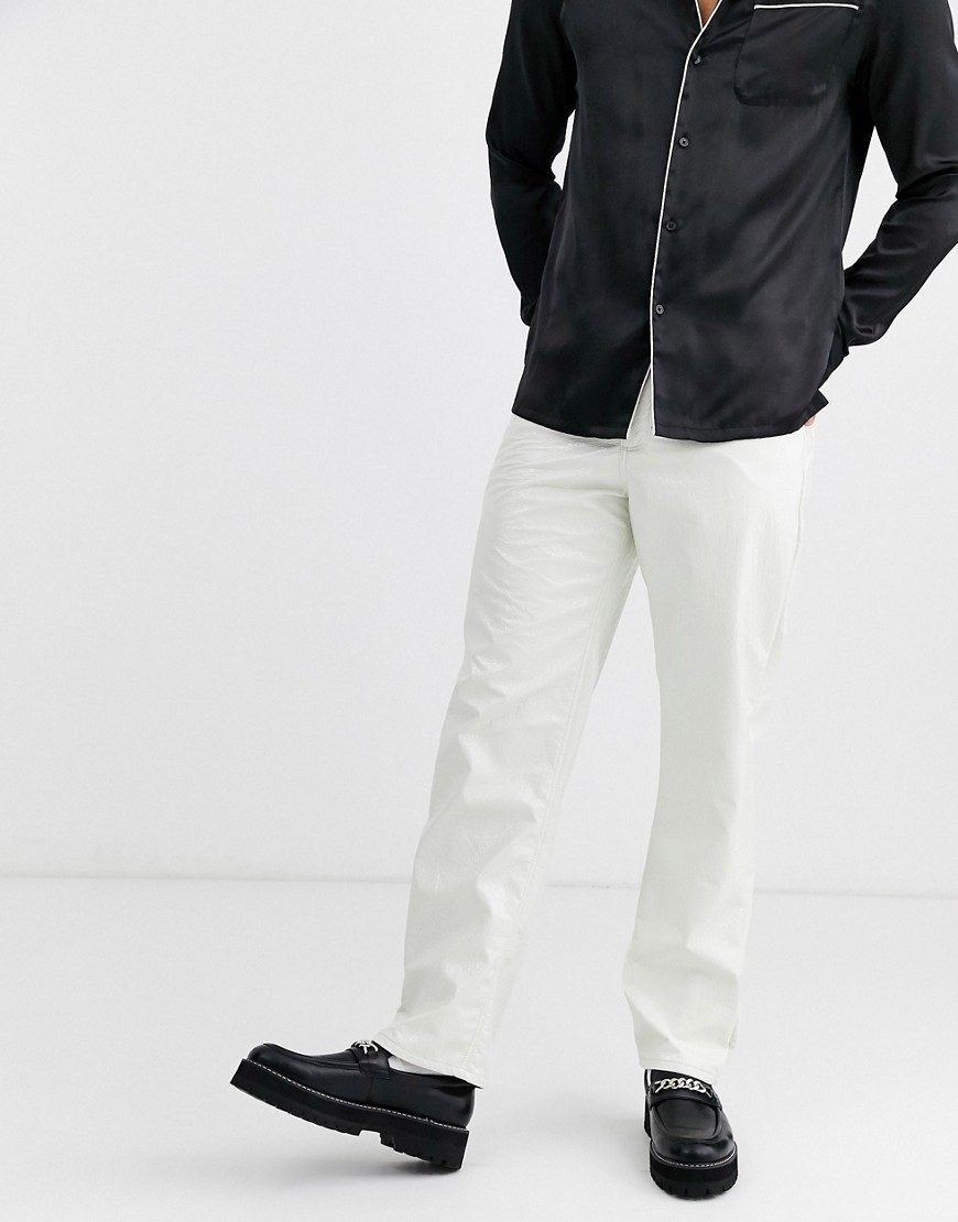 фото Прямые виниловые джинсы белого цвета asos design-белый