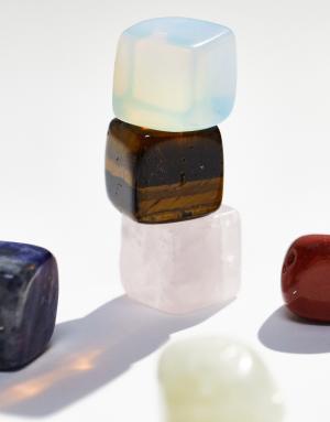 Psychic Sisters Zodiac Gemini Crystal Collection