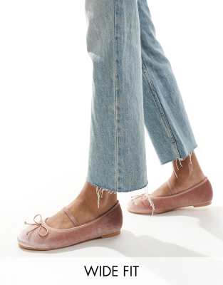 Public Desire Wide Fit Public Desire Alexa Bow Ballet Flats With Strap In Blush Velvet Wf-pink