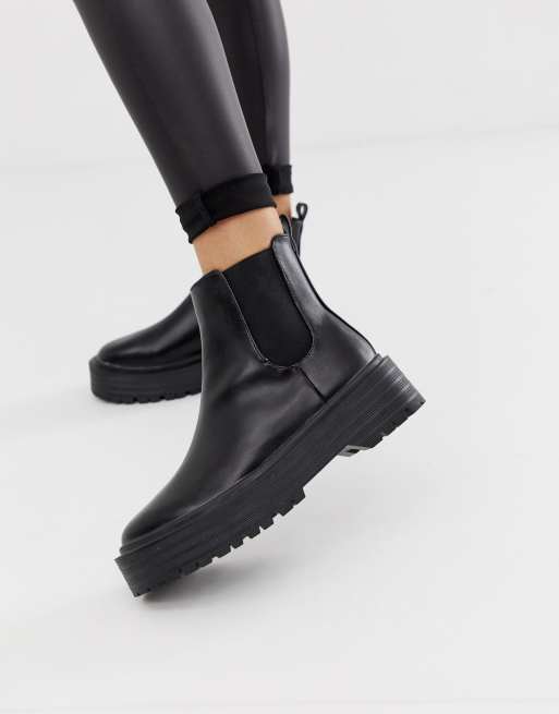 Public Desire – Amerika – Grova chelseaboots utan klack