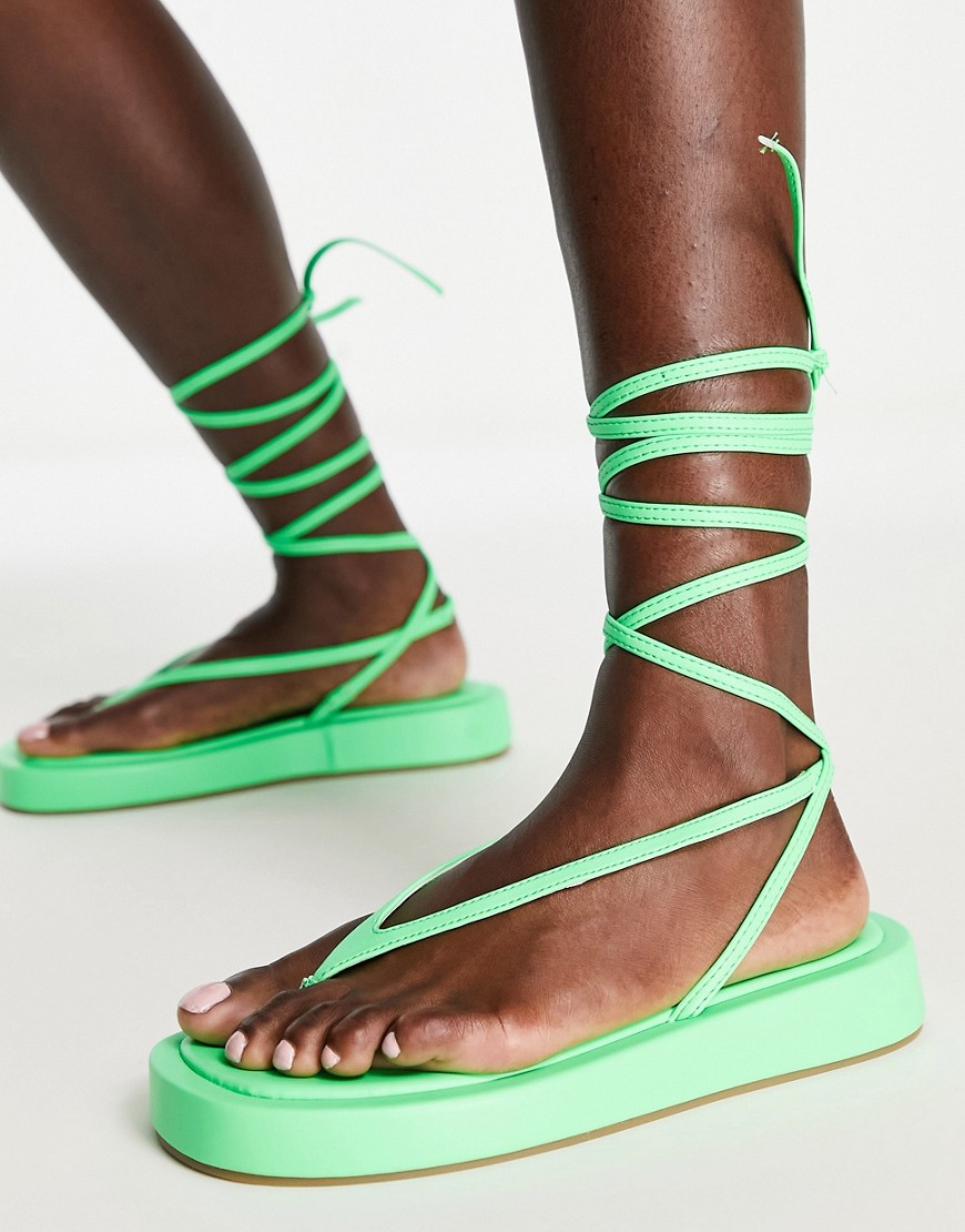 Beachbabe flatform sandals in neon green