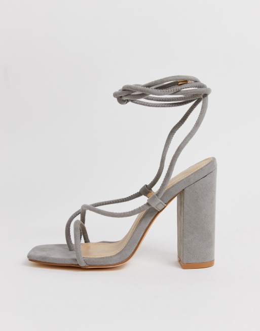 Grey on sale tie heels