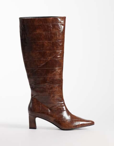 Public Desire Boomer knähöga boots med klack i tan croc - view 1