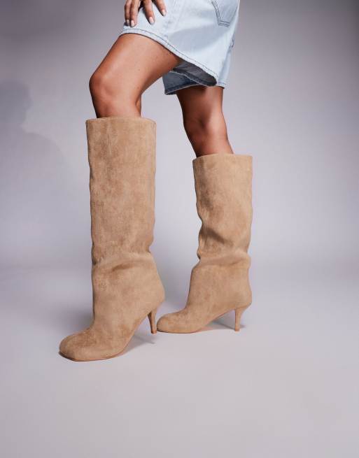 Public Desire Bordeaux ruched heeled knee boots in sand faux suede, 3 of 4