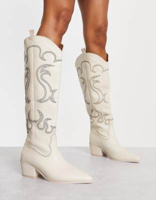 cowboy boots with jean shorts